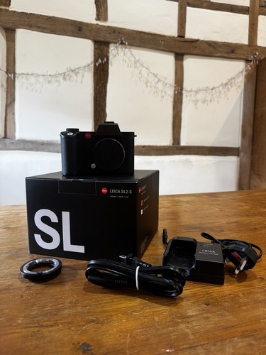 Leica sl2 mirrorless digital - leica,