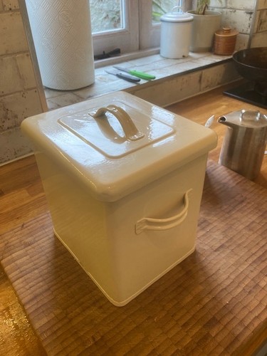 Enamel metal kitchen utility