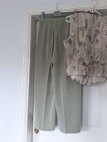 Green trouser suit - green,