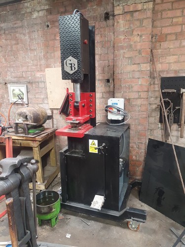 Tonne hydraulic press - 20,