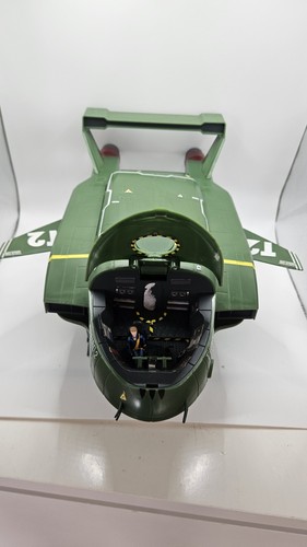 Thunderbirds are supersize - thunderbirds,