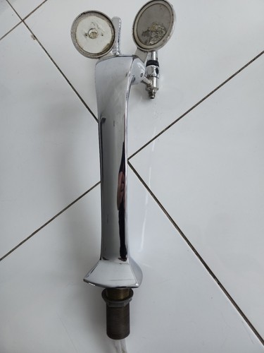 Twin bar beer pump font - twin,