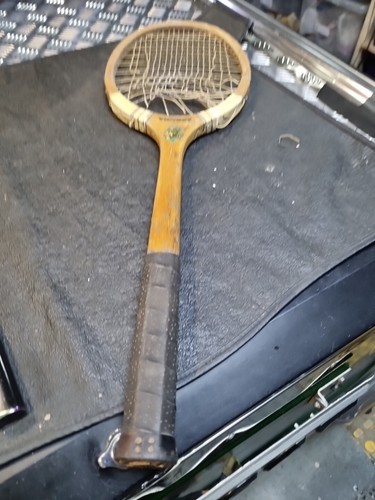 Vintage tennis racket made - vintage, x