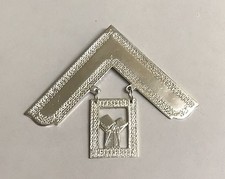 Craft Past Master Collar Jewel
