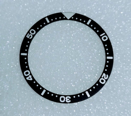Black aluminium bezel - ⚫,