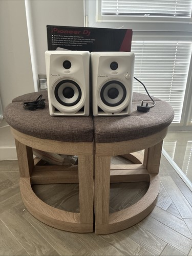 Pioneer 4 - pioneer, dm-40-w 4''
