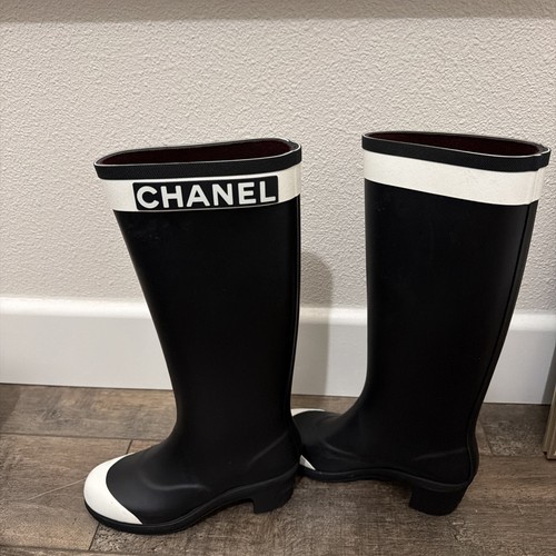 Ultra rare authentic chanel - ultra-rare,