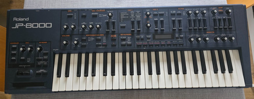 Roland jp8000 analogue - roland,