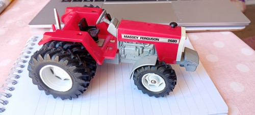 Britains massey ferguson - massey, 2680