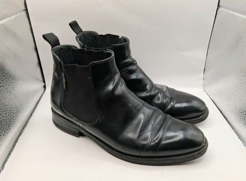Russell and bromley black - russell,