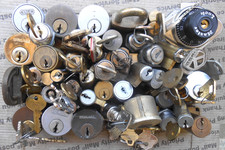 8.12 Lbs mix lot of Locks, cylinders, cam locks, parts, etc...Locksport