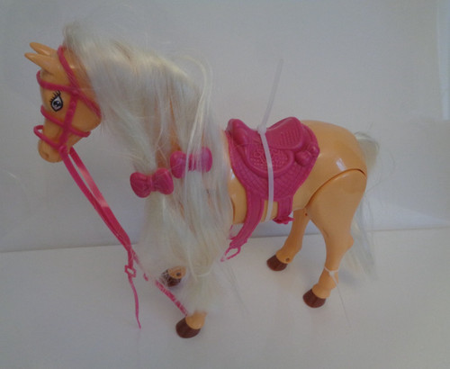 Teen doll horse walks sounds - teen,