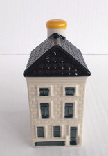 Number 26 KLM Bols Delft House.