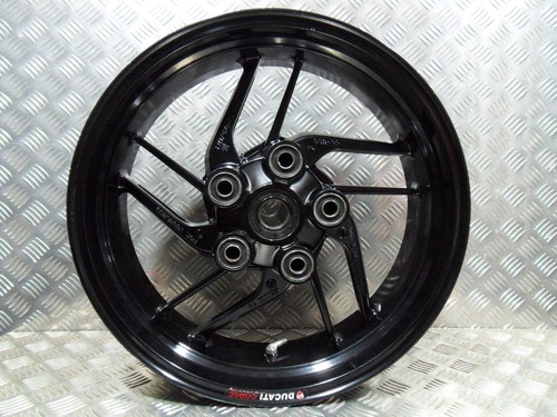 Genuine ducati monster 821 - genuine,