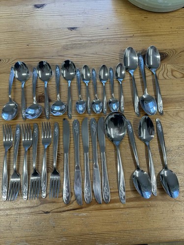 Vintage oneida silversmiths - oneida,