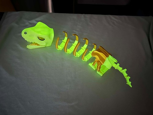 Large flexible dinosaur bridge - large,