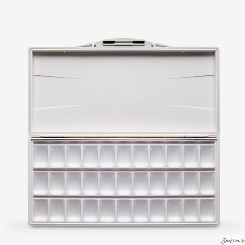 Studio essentials folding - studio,