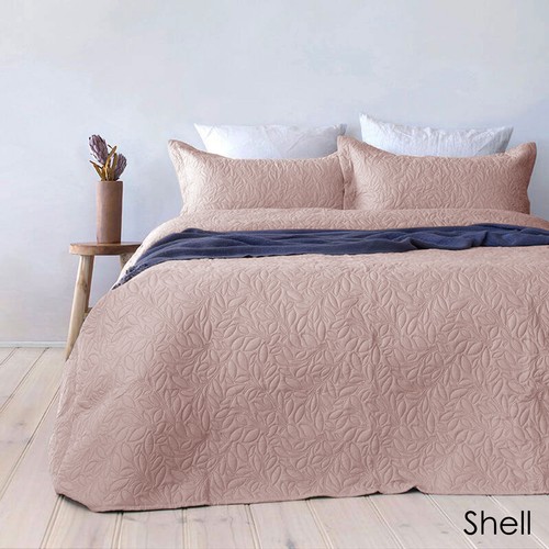 Botanica embossed queen king - embossed,