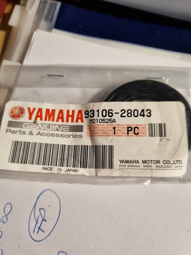 Yamaha oil seal 93106 - oil, 93106-28043