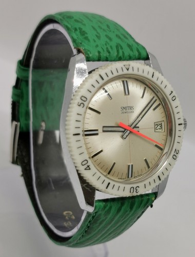 Vtg 1960 smiths - vtg, diver