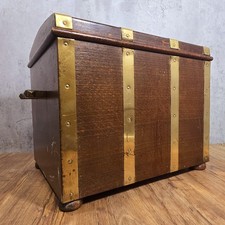 Vintage Oak & Veneer Dome Top