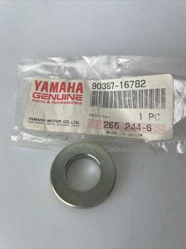 Yamaha crankcase collar xt250 - crankcase,