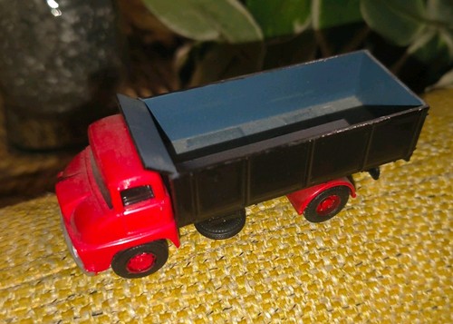 Base toys leyland tipper truck - tipper,
