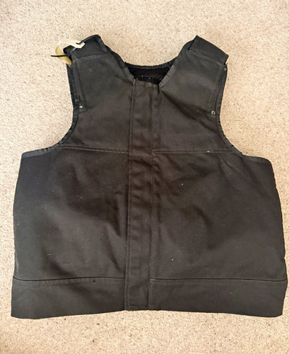 Size small aegis black - small,