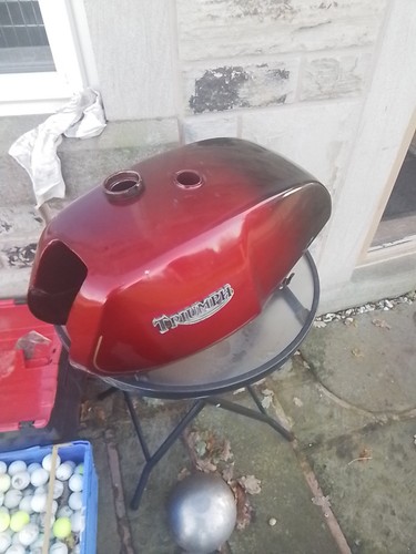 Triumph t140 t120 fuel tank - triumph,