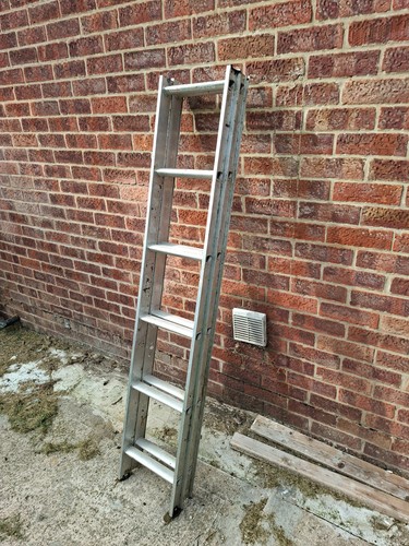 Aluminium extension ladder - extension,