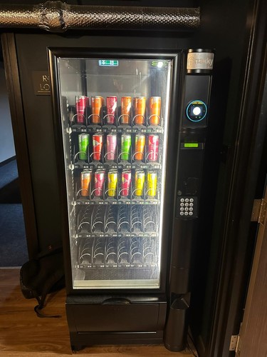 Necta snakky combi vending - necta,