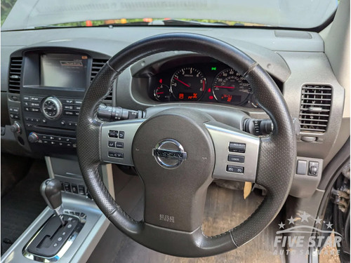 Nissan navara steering wheel - nissan,