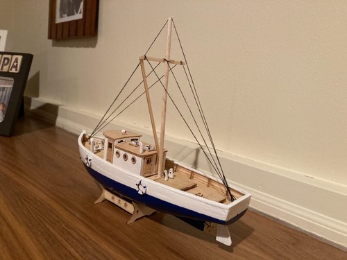 Wooden sailing model boat - sailing,