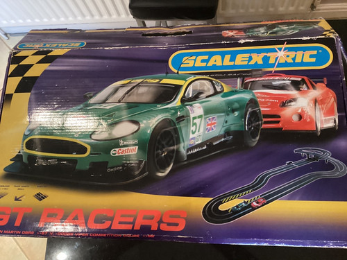 Scalextric racers set - gt,
