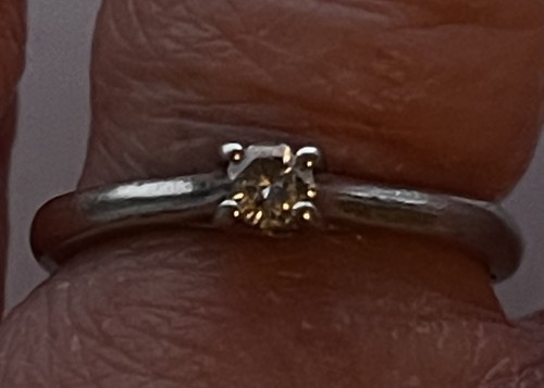 Platinum leo diamond solitaire - platinum,