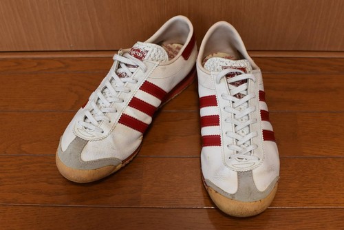 Adidas vienna white red - vienna,