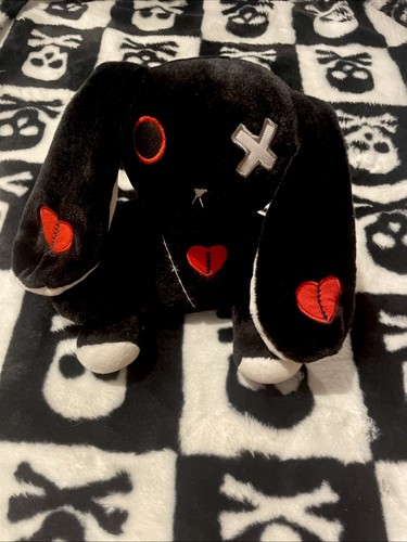 Creepy bunny plush toy - creepy,