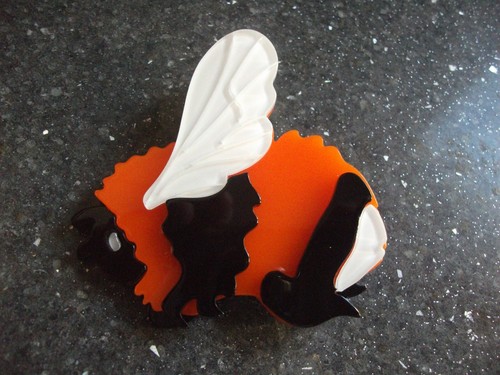 Brooch bumblebee bee - brooch,