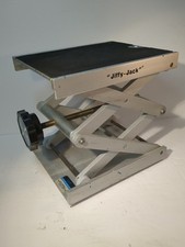 COLE PARMER JIFFY JACK LAB JACK LIFTING PLATFORM ALUMINUM VERY STURDY
