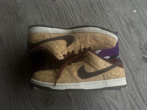 Nike dunk low sb - (pre-owned)-nike,