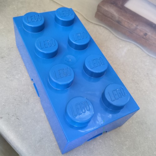 Lego stud lunchbox blue - x,
