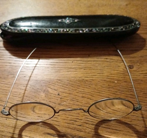 Antique victorian glasses in - antique,