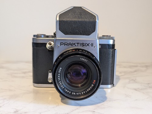 Praktisix with car zeiss - praktisix,
