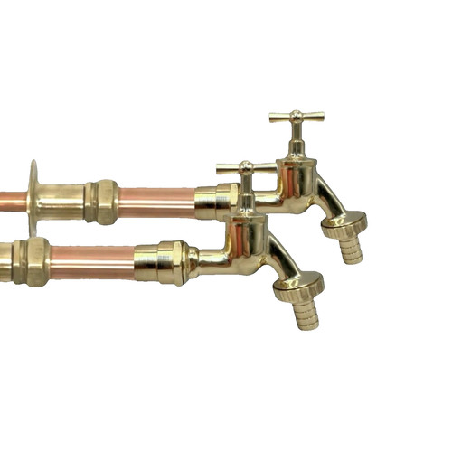 Brass and copper wall taps - and,