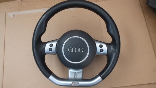Audi rs4 genuine flat - genuine,