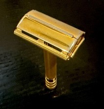 Vintage 1946 Gillette Milord Tech Safety Razor-No Notched-End Caps
