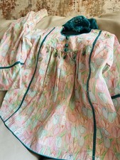 Girls' Asian Indian Pakistani