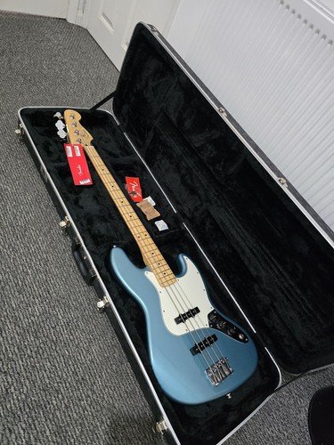 Fender player series - player, jazz