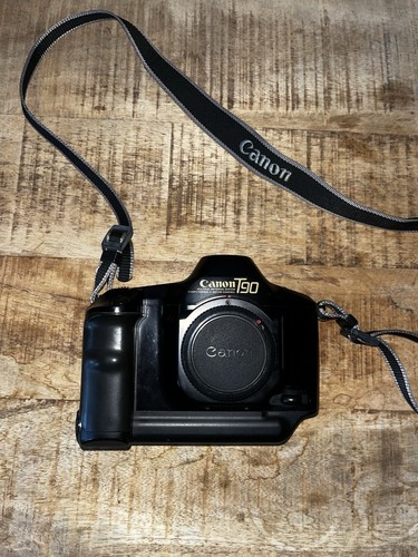 Canon 35mm slr - 35mm, film