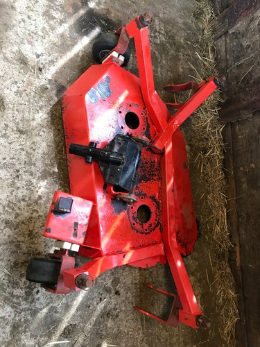 Twin rotary centre mower - , deck